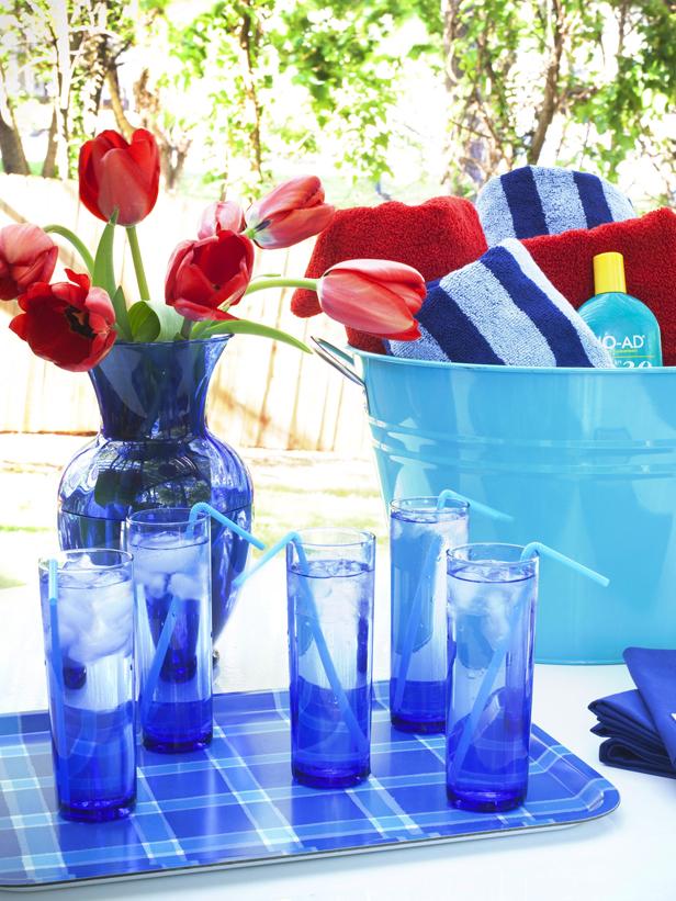 Sun Supplies Station with ice-cold water and some beautiful red flowers