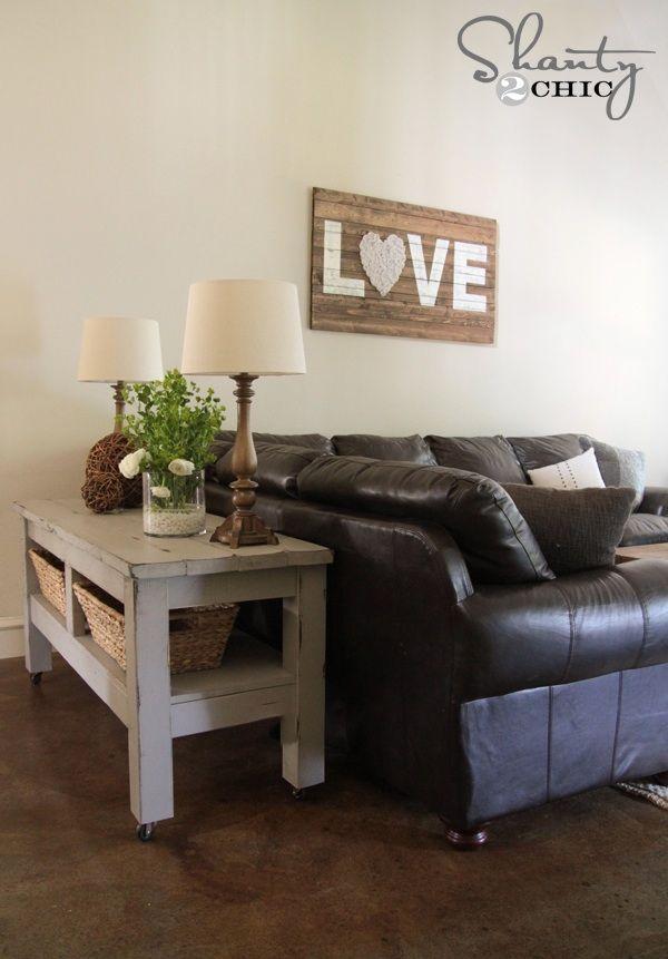 Brown sitting furniture in a shabby chic living room