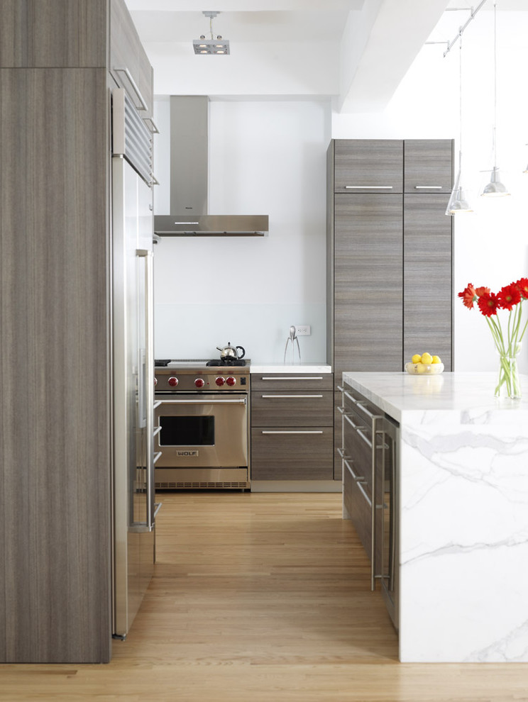 Contemporary kitchen in white with modern appliances