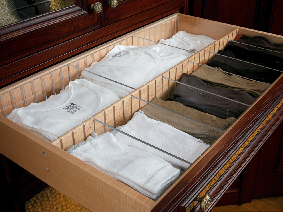 Drawer dividers inside a bedroom closet