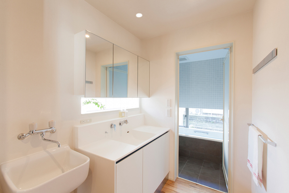 Japanese minimalist bathroom in a tiny house