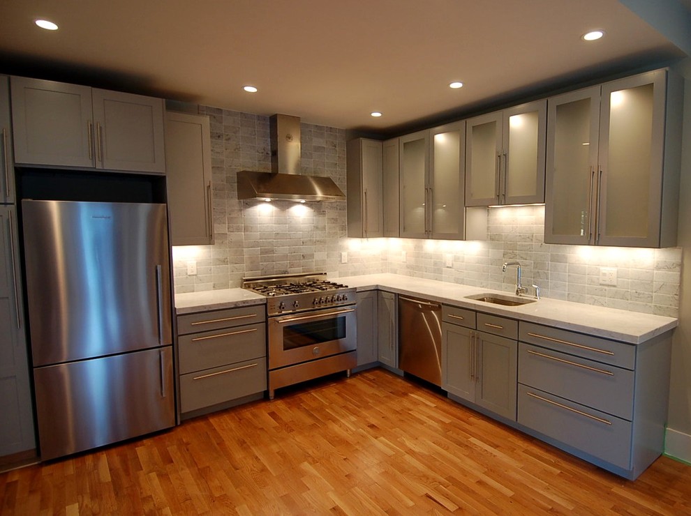 Marble countertops in a modern kitchen