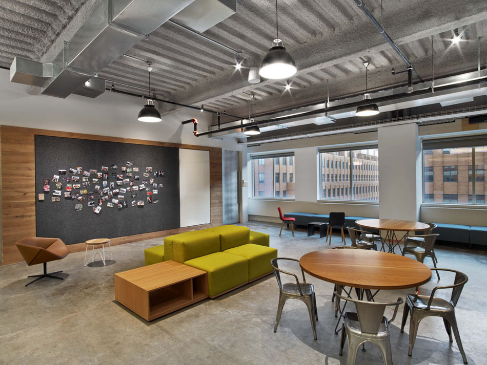 Relaxing zone inside the modern office