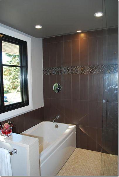 Brown tiles - for wall application in front of the bath tub