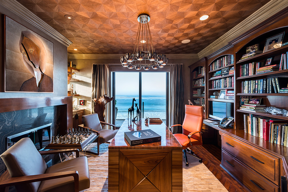 Floating desk - in the middle of a oceanside home office