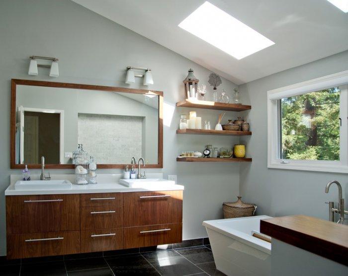 Bathroom floating shelves - in a modern house