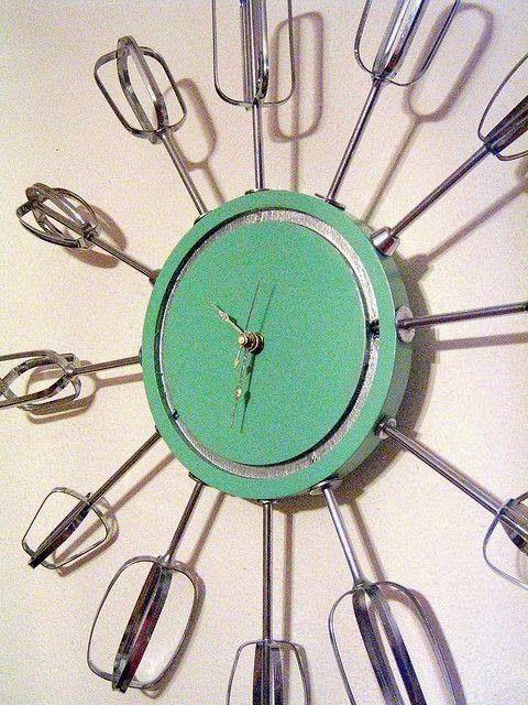 DIY clock - made of old mixing spoons