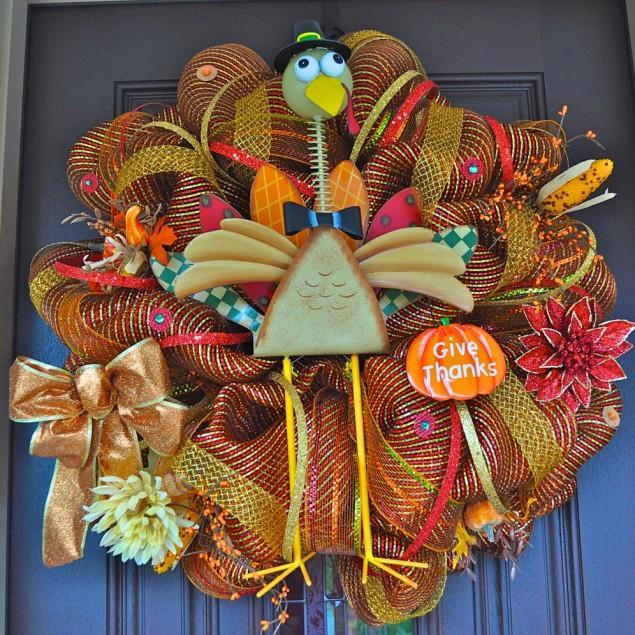 Halloween Wreaths - How to Decorate Your Front Door