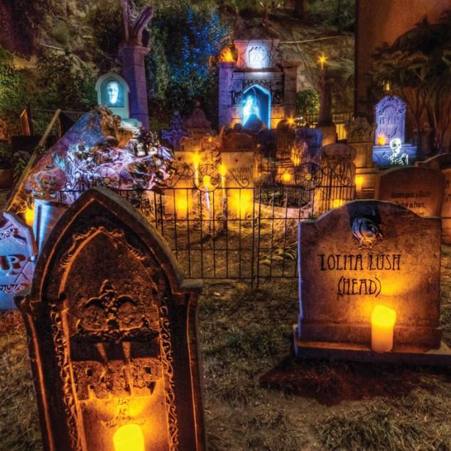 Halloween Yard Ideas - Decorations, Inflatables and Spookies