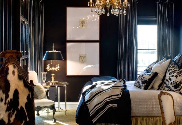 Luxurious black bedroom - with expensive crystal chandelier