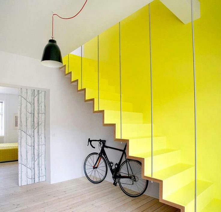 Modern staircase design - in vivid yellow