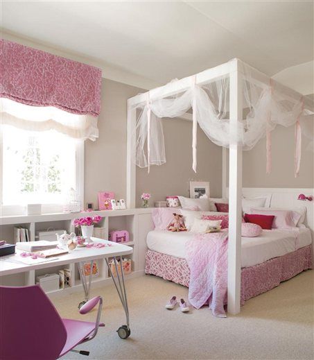 Pink kids bedroom - with amazing bed with curtains