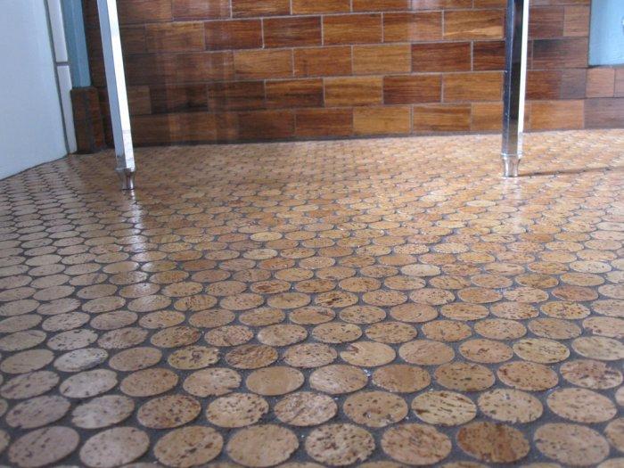 Round cork tiles - for creative floor solutions