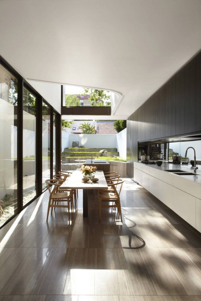 Spacious kitchen - with minimalist design