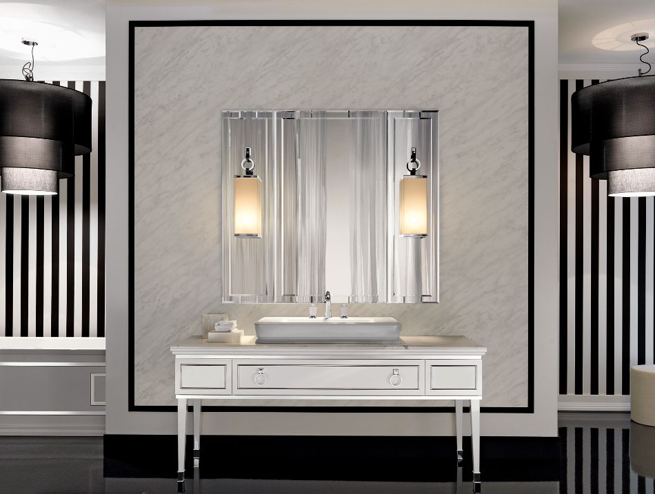 Square bathroom mirror - with two lamps for strong illumination