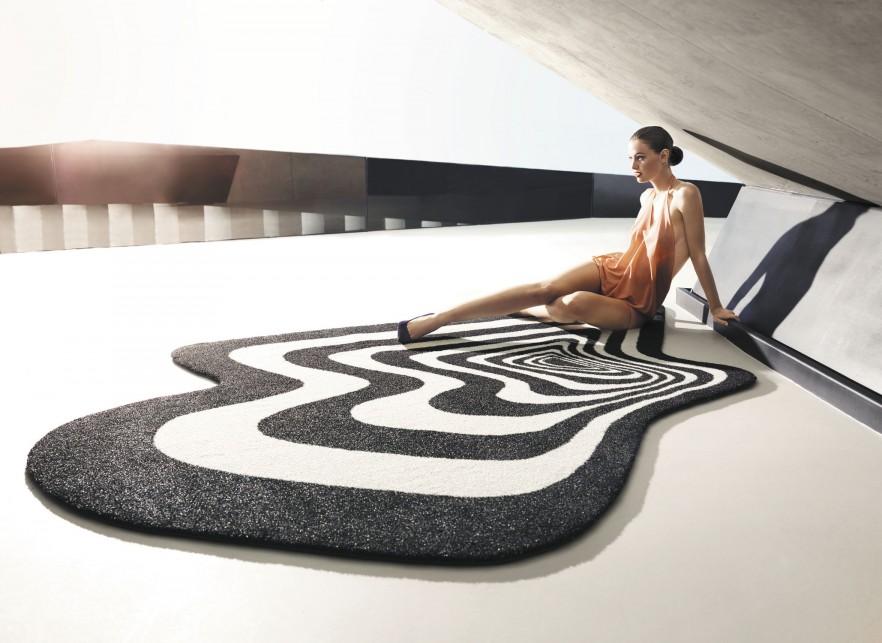 Outdoor Rugs - Round, Striped, Braided and Modern | Founterior