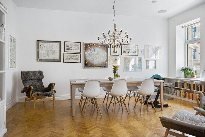 Dining room in Scandinavian style - with parquet flooring