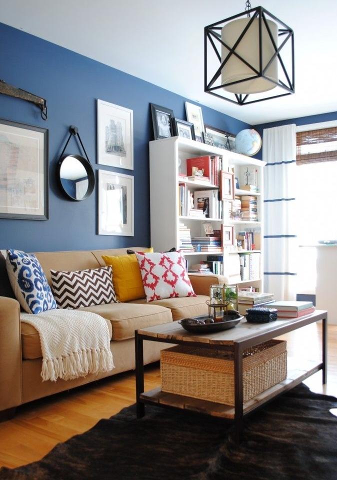 Blue living room paint 2 - in a casual apartment