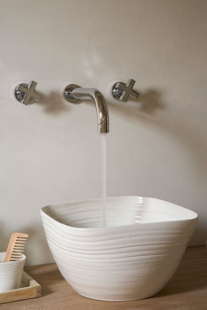Contemporary bathroom bowl - with stylish faucet above