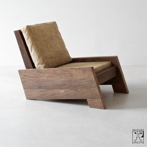Designer pallet armchair - with soft back pillow