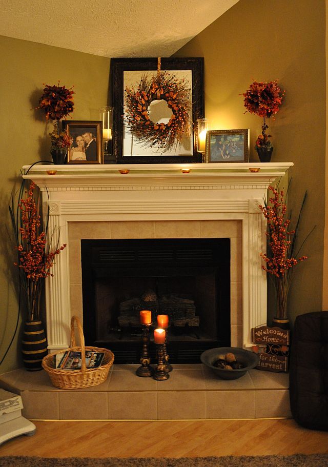 Decorate the mantel or above the fireplace Founterior