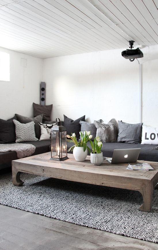 Living room area rug 5 - with contemporary design