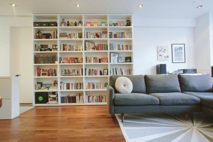 Modern bookcase design - with straight lines