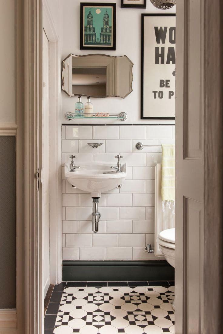 Small space floor tile patterns 3 - in a tiny bathroom