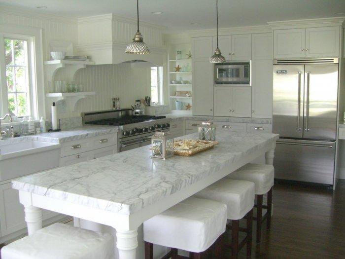 Beach marble kitchen countertop - on the large island