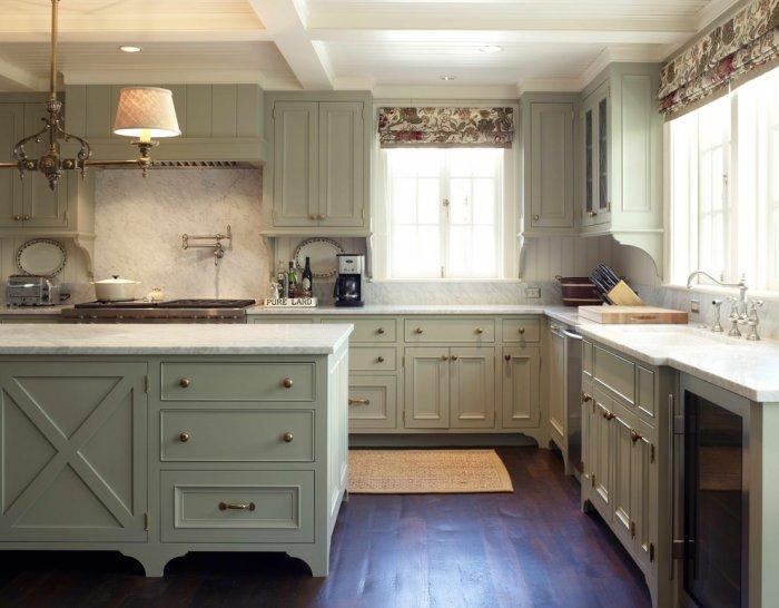traditional kitchen 34