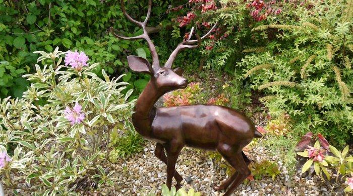 Deer garden sculpture - for outdoor use