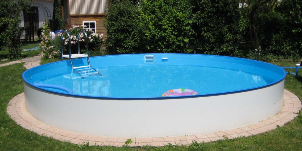 Modern Swimming Pools for Backyard or Front Garden | Founterior