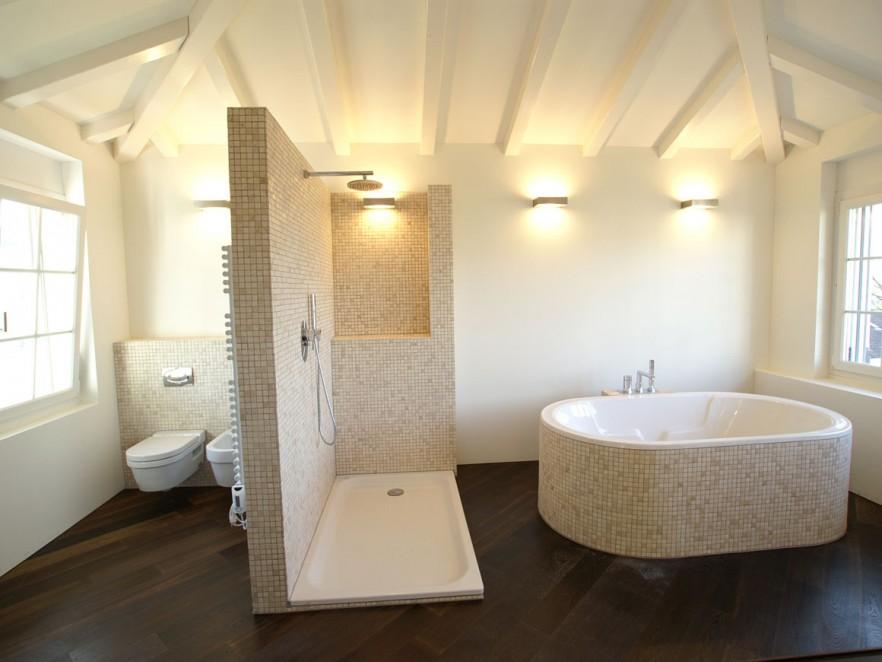 Modern bathroom with white bathtub