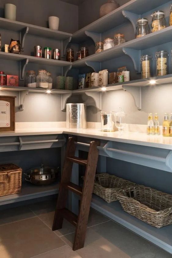 Minimalist Kitchen Pantry Closet Ideas for Large Space