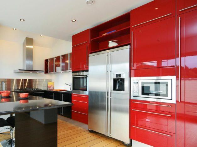 Adventurous and Exciting – Red Modern Kitchen Cabinets