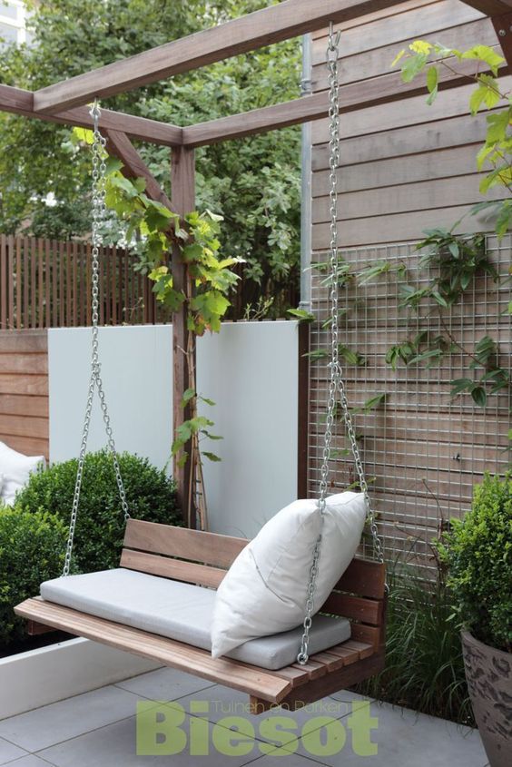 A Garden Swing You Will Love - Backyard Design Ideas
