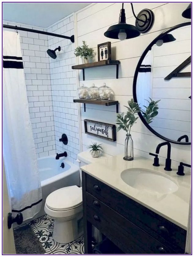 Black and White – Small Bathroom Design Ideas