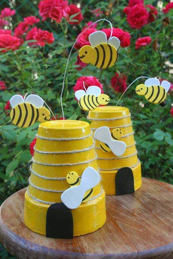 Busy Little Bees - Design and Decorate Flower Pots
