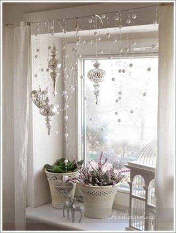 A Snowy Effect - Silver Tree Ornaments