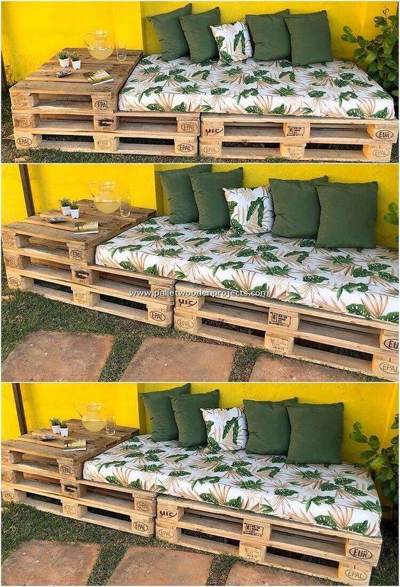 A Comfortable Sofa - DIY Outdoor Wooden Storage Bench