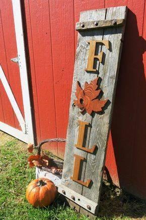 An Autumn Sign - Fall Decorating Ideas for Outside