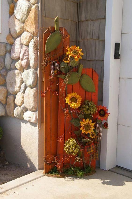 Spectacular Sunflowers - Fall Decorations for Outside