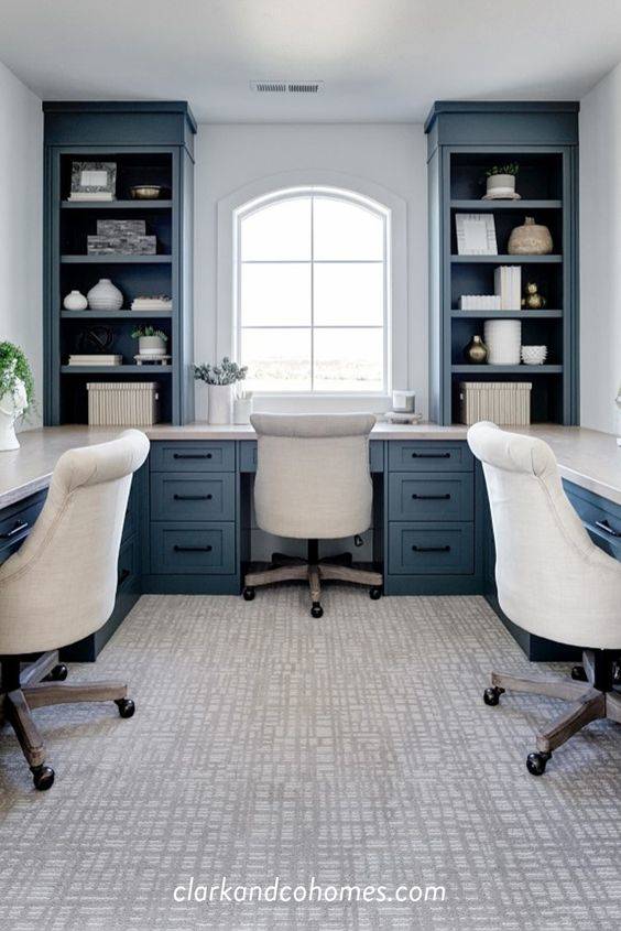 Surrounded by a Desk - Home Office Interior Design Ideas